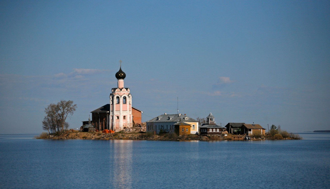 Спасо-каменный монастырь Вологда