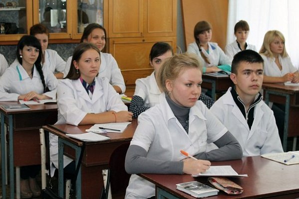 Вологодский медицинский колледж. Преподаватели Вологодского медицинского колледжа. Вологодский медицинский колледж после 11 класса. Медучилище Вологда педагоги.