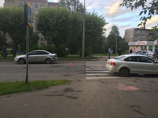 Водитель в череповце. Форд в Череповце.