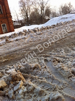 В данном селе совсем не знают, что такое расчищенные дороги