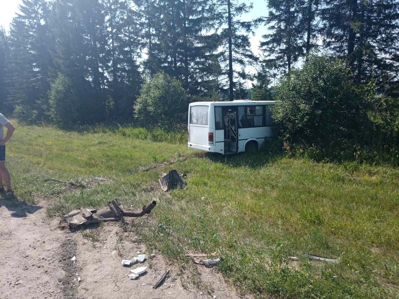 Происшествия сокол вологодской. Авария с автобусом в Вологодской области. ДТП трасса м8 Вологодская область. Авария в Вологодской области вчера на трассе м8.