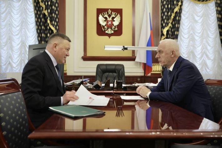 Полпред президента отметил недостаточные темпы вакцинации от ковида в Вологодской области