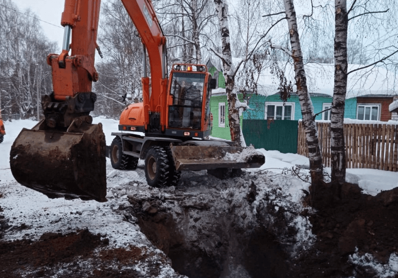 В Великом Устюге произошла авария на магистральном трубопроводе  Общество  Селдон Новости