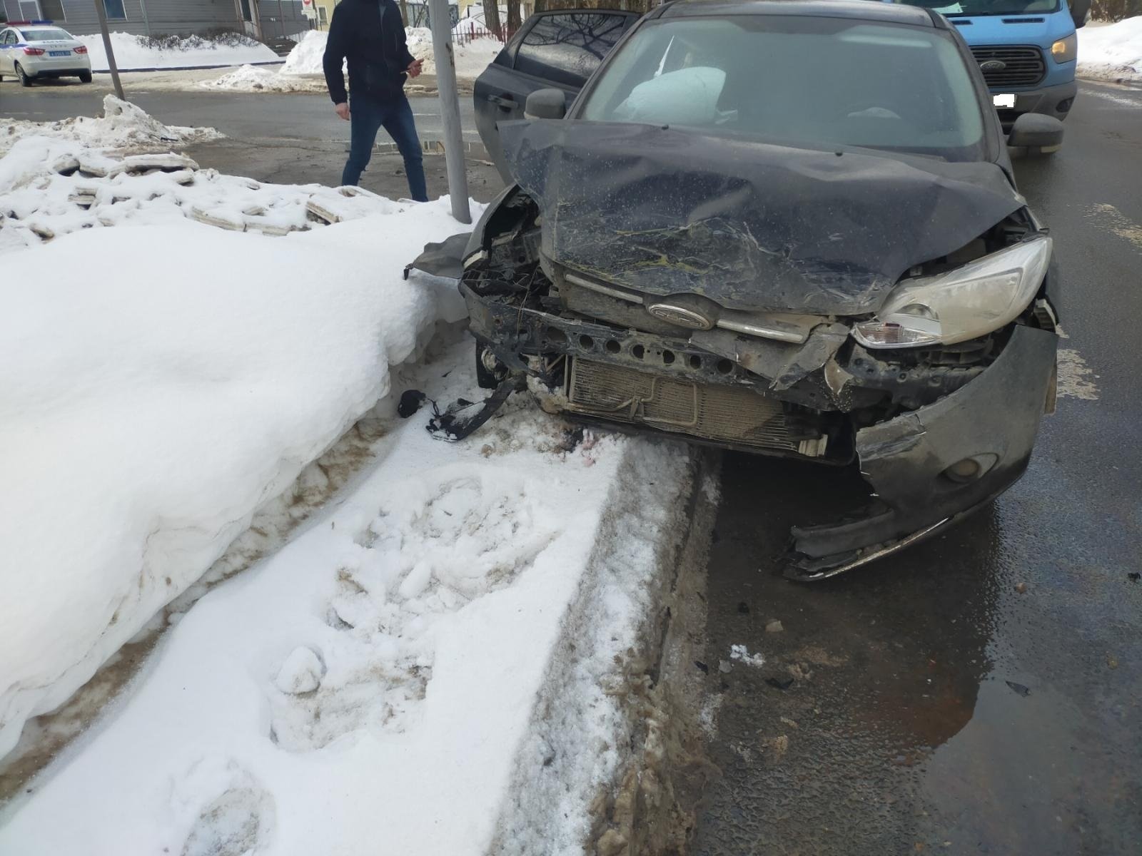 Молодая вологжанка попала в больницу после ДТП | 14.02.2022 | Вологда -  БезФормата