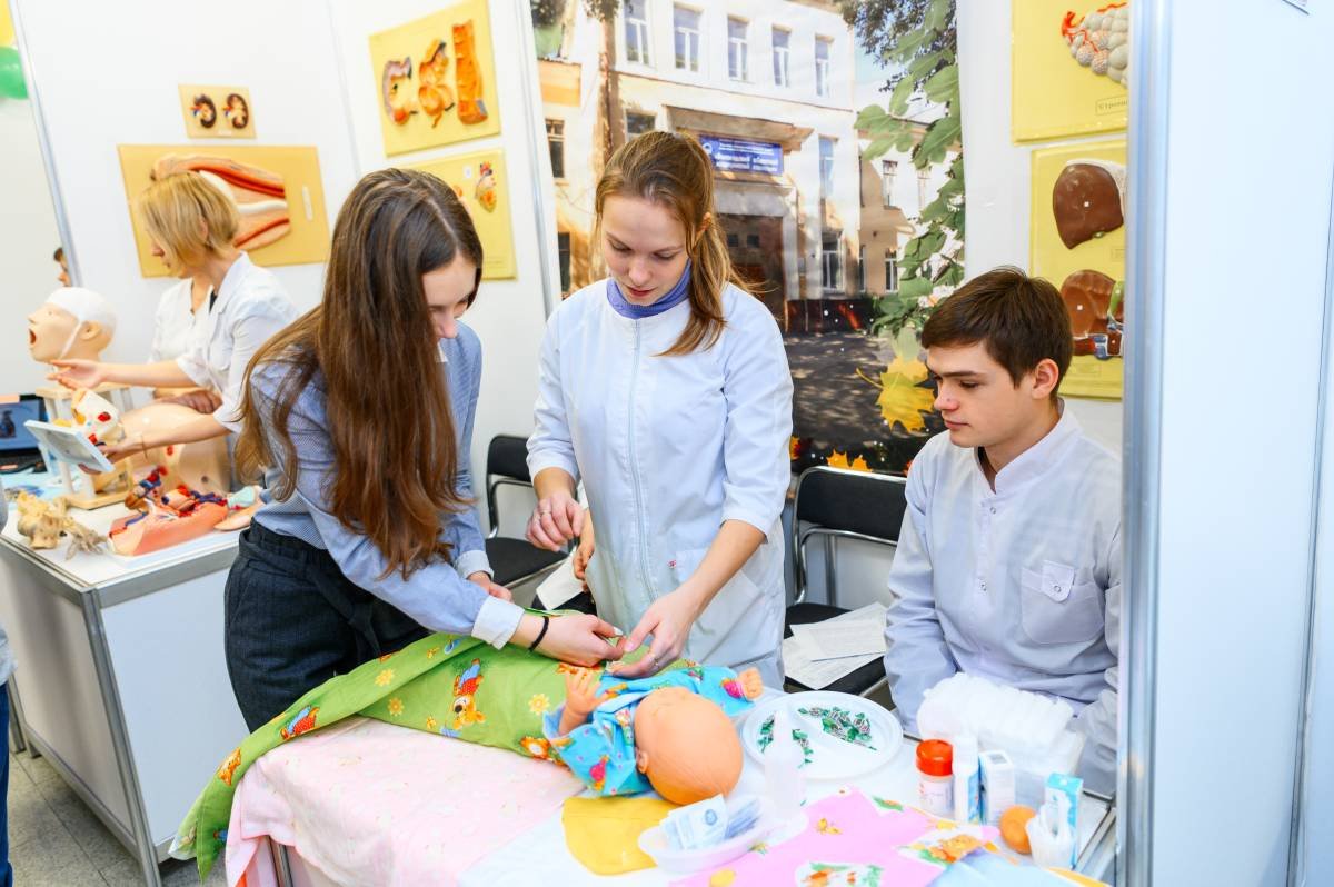 В Вологде пройдет «День карьеры молодежи» | 11.10.2022 | Вологда -  БезФормата