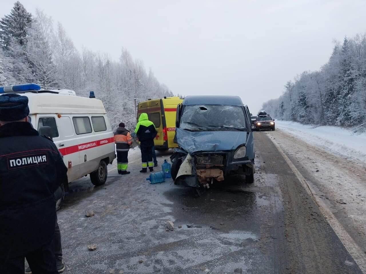 Два человека погибли в ДТП в Вологодском округе | 07.12.2023 | Вологда -  БезФормата