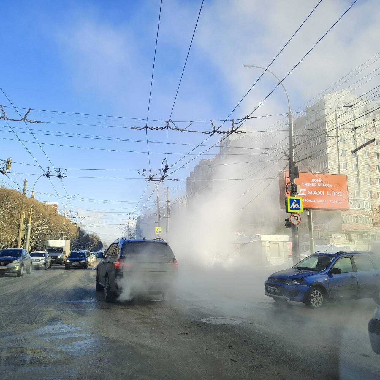 На улице Ленинградской произошел прорыв теплотрассы » Онлайн Вологда - о  том, чем живет Вологда