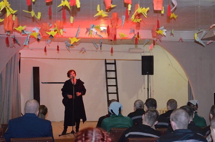 Артисты Камерного драматического театра с музыкальной постановкой посетили СИЗО г.Вологды