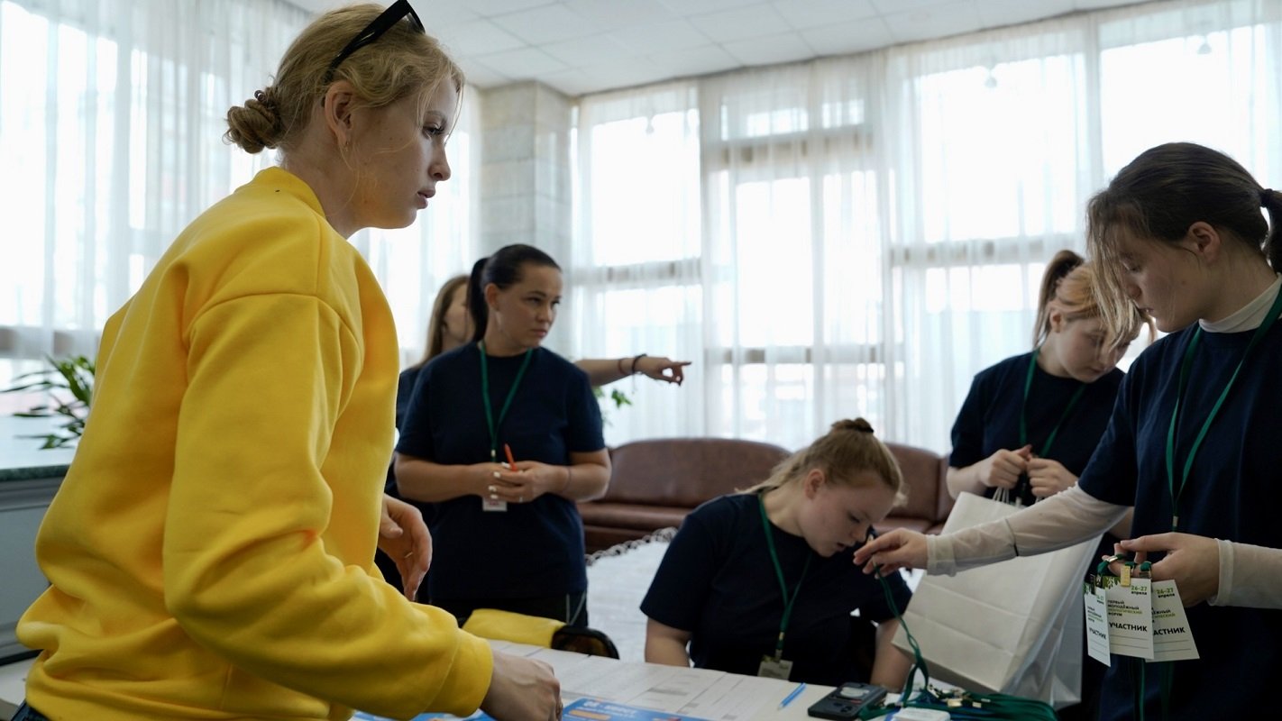 В Вологде проходит первый Молодежный экологический форум «Экомолодежь»