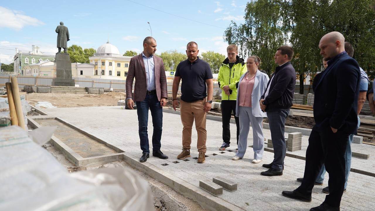 В Вологде продолжается благоустройство проспекта Победы | 03.07.2024 |  Вологда - БезФормата