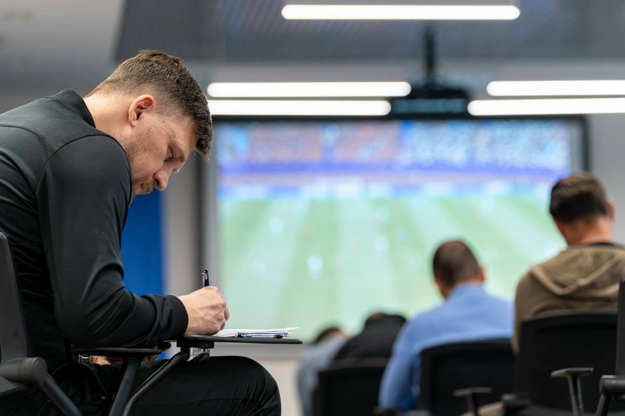 Тренер «Динамо» Рудольф Чесалов претендует на получение лицензии PRO-УЕФА