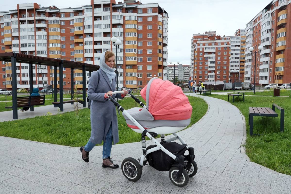 В Вологодской области еще больше мам смогут получить выплату на первого ребенка