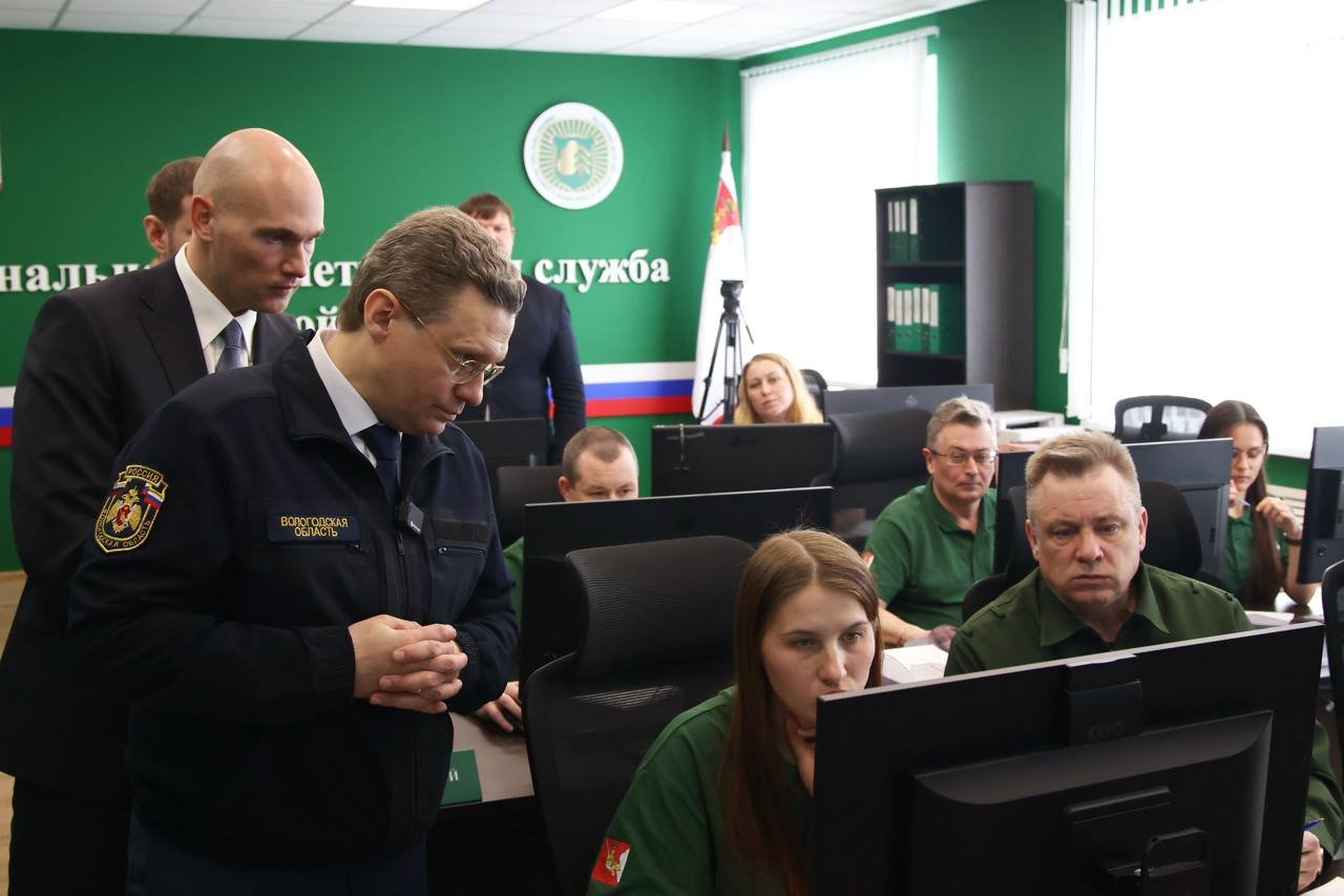 Георгий Филимонов посетил обновлённую региональную диспетчерскую службу